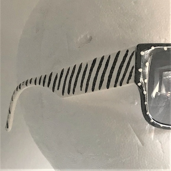 VINTAGE KEN DONE SUNGLASSES & - Picture 3 of 5